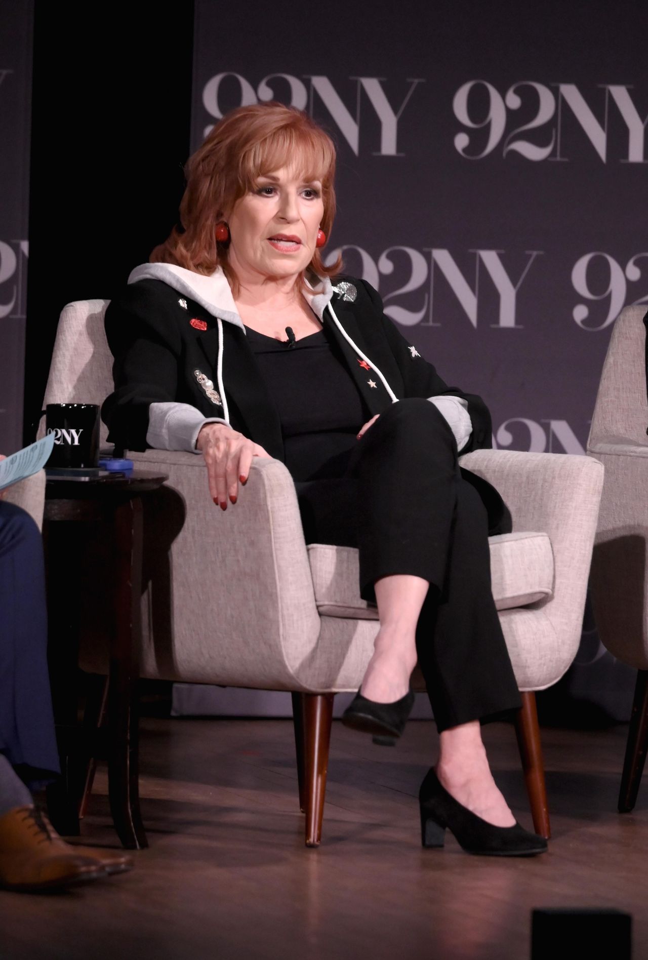 Momenti_Memorabili_e_Futuro_di_Joy_Behar_kFRWYNUkal - Confidenze24 Source: Getty - - Joy Behar durante un'intervista