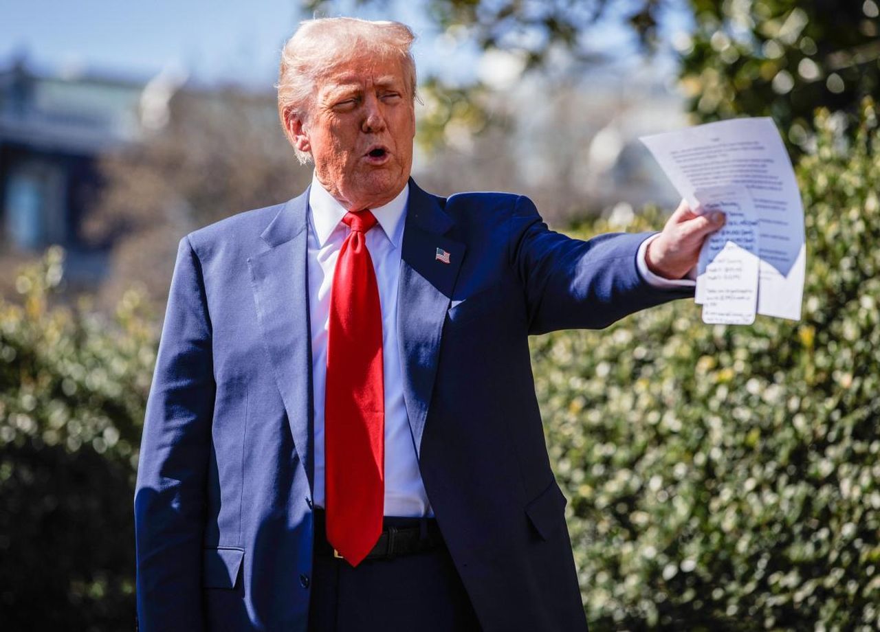 Musk_e_Trump_alla_Casa_Bianca_EIpceysZPi - Confidenze24 Musk e Trump alla Casa Bianca Musk e Trump alla Casa Bianca