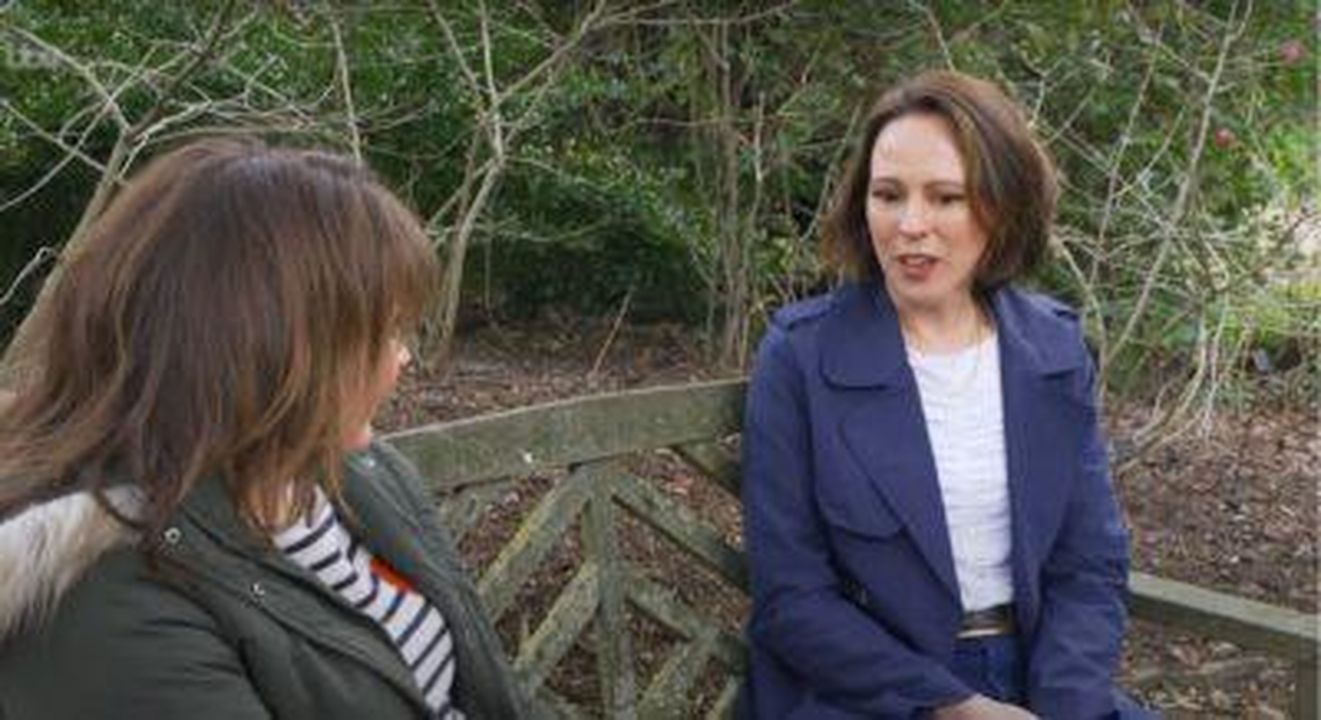 Non_diventeremo_vittime_VY9Nh4Zoss - Confidenze24 Source: ITV - - Lady Sarra parla di speranza