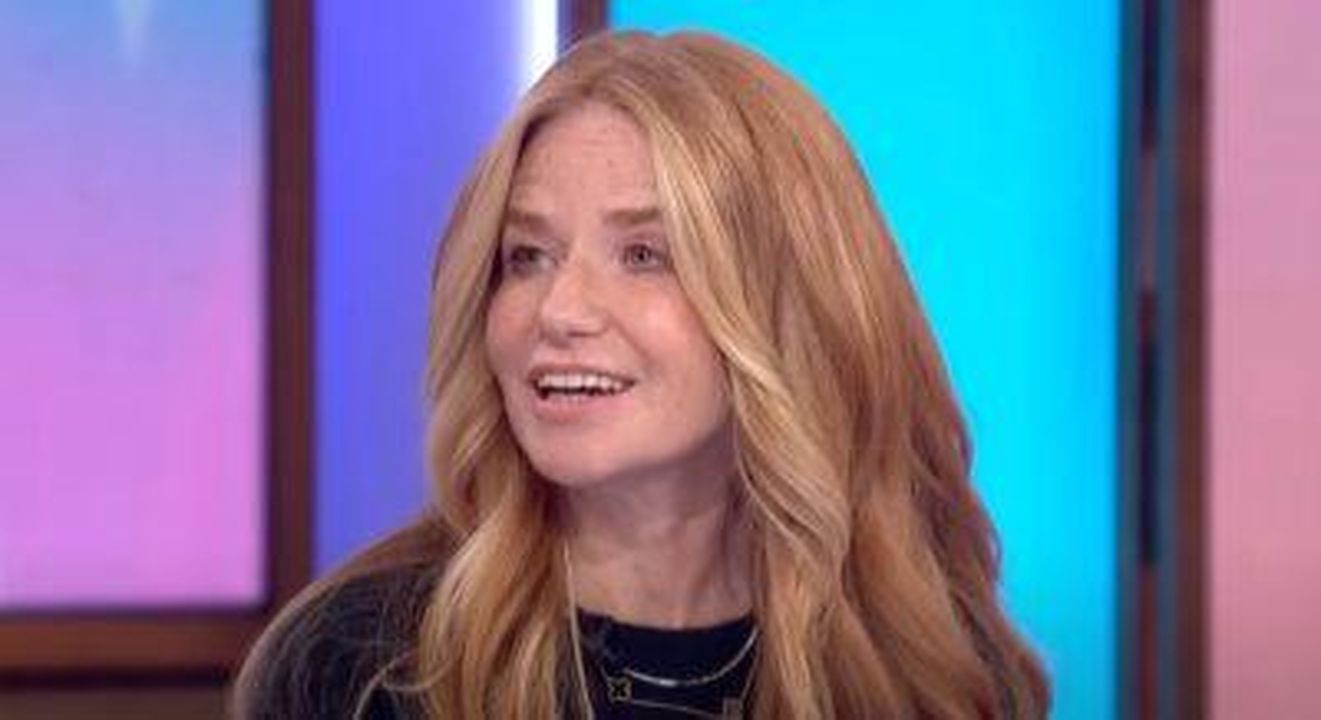 Patsy_Palmer_annuncia_che_lascia_il_soap_come_Bianca_Jackson_keQxfZeDiC - Confidenze24 Source: ITV - - Patsy Palmer sorridente