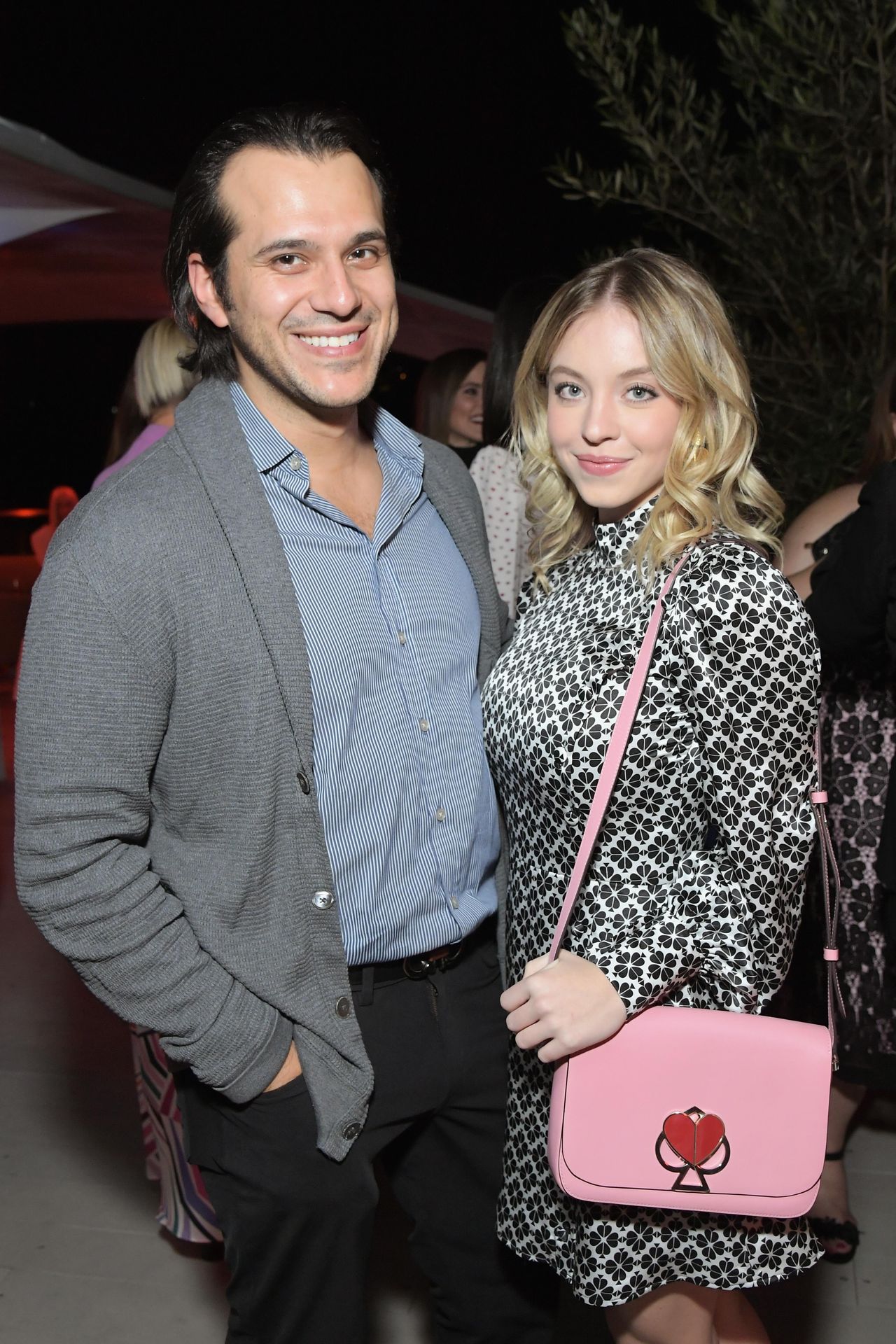 Problemi_nella_relazione_di_Sydney_Sweeney_e_Jonathan_Davino_sIl9RuNj45 - Confidenze24 Source: Charley Gallay/Getty Images for InStyle - Getty Images - Jonathan Davino e Sydney Sweeney all'evento InStyle