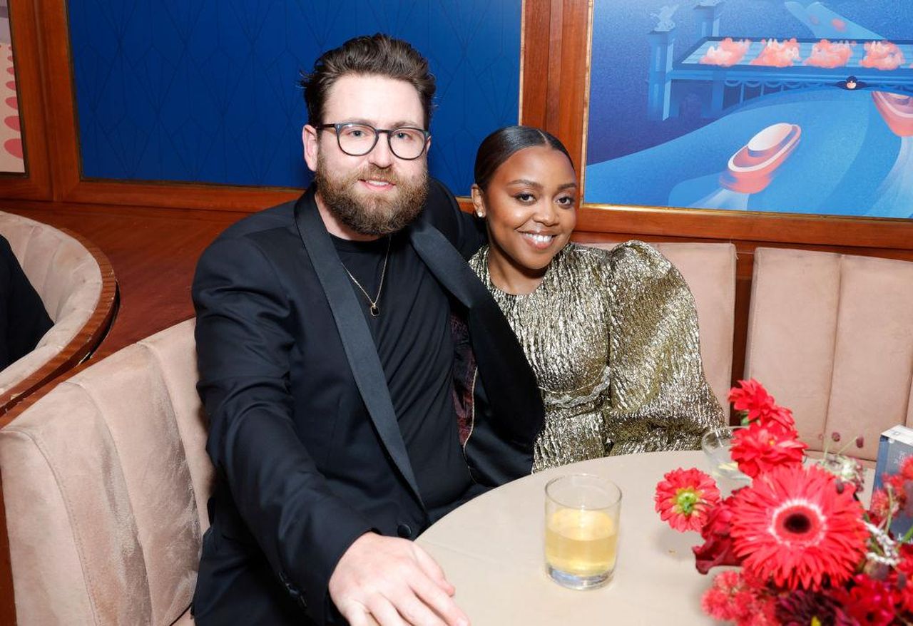 Quinta_Brunson_e_Kevin_Anik_Un_Matrimonio_Breve_fRJmpWr4zZ - Confidenze24 Source: Stefanie Keenan - Getty - Neiman Marcus crea la magia all'evento di lancio delle festività