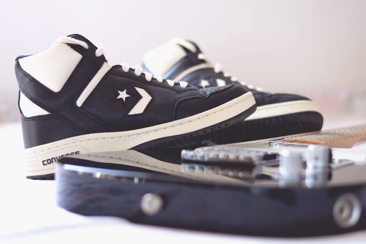 Rebel_Sport_Sneaker_colori_e_design_XGhDBol0c7 - Confidenze24 Source: Vladimir Petrovic - pexels - Telecaster