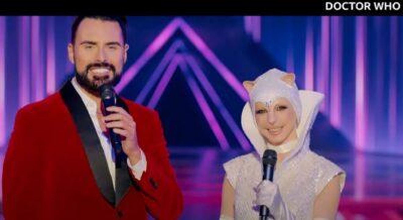 Rylan_Clark_sar_protagonista_in_Doctor_Who_Uf11gKogWH - Confidenze24 Source: BBC - - Rylan Clark e un personaggio felino in Doctor Who