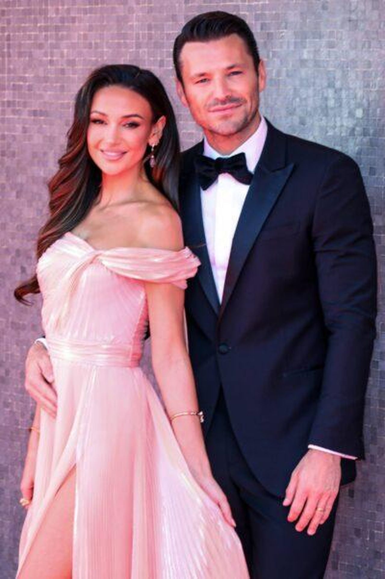 Solo_per_la_famiglia_e2NMONZH9k - Confidenze24 Solo per la famiglia Michelle Keegan e Mark Wright