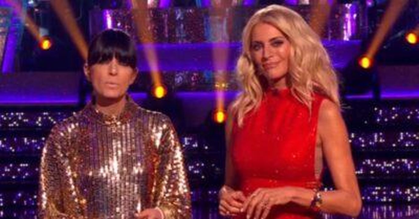 Strictly_Come_Dancing_snobbato_per_il_TV_BAFTA_ah7L59m9jt - Confidenze24 Source: BBC - - Claudia Winkleman e Tess Daly durante il Blackpool special di Strictly