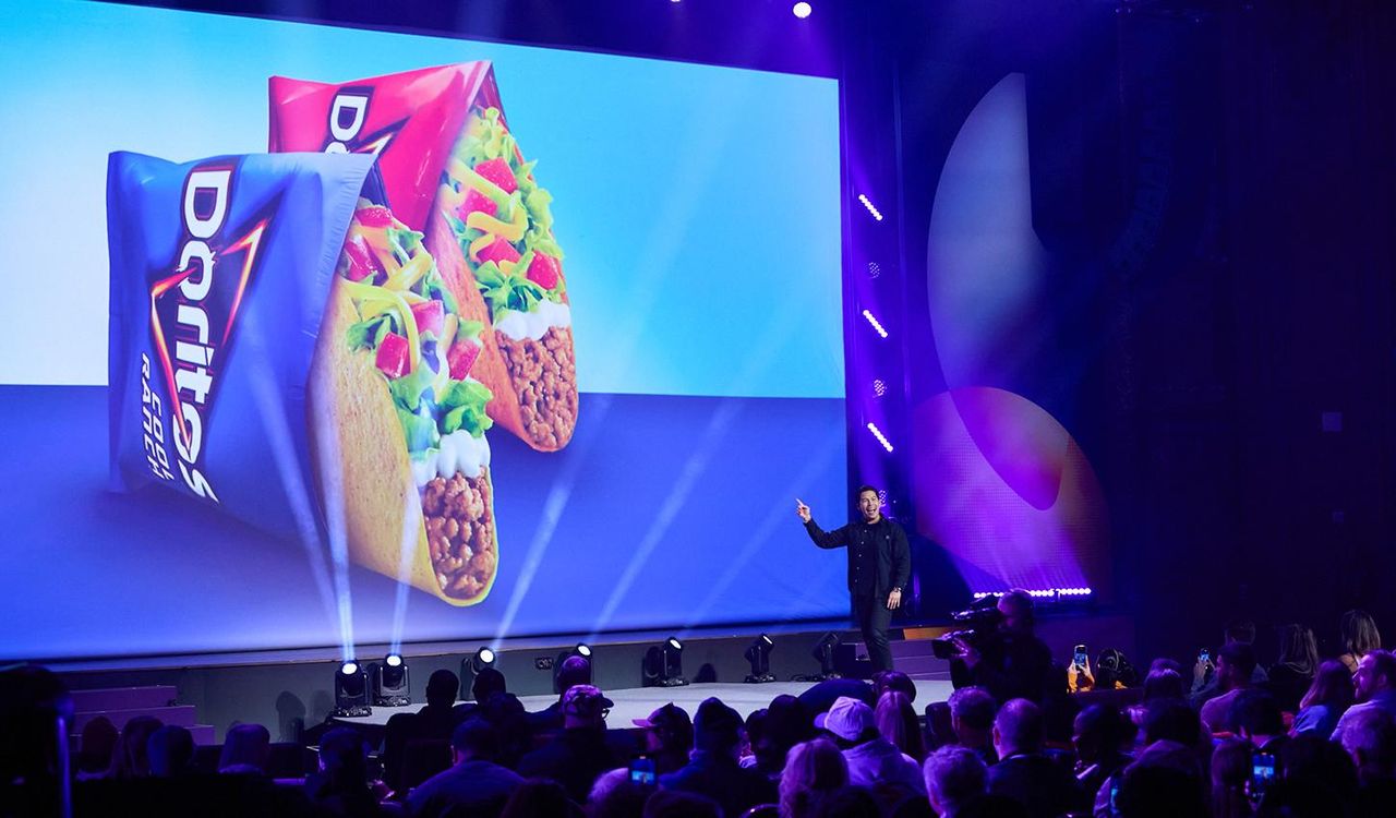 Taco_Bell_Live_Ms_LIVE_Un_Evento_Indimenticabile_4lU7IOmA92 - Confidenze24 Source: Taco Bell - Bossip - Taco Bell Live Más LIVE!