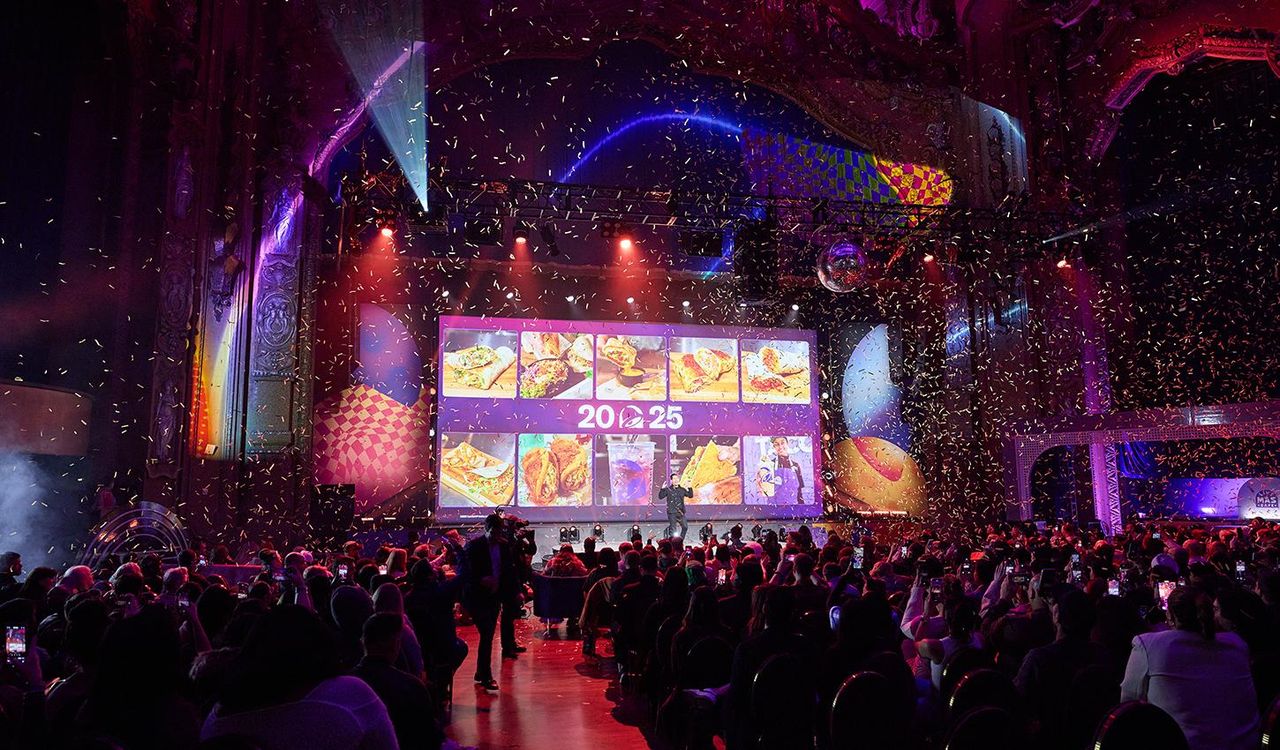 Taco_Bell_Live_Ms_LIVE_Un_Evento_Indimenticabile_I61FXyM8dV - Confidenze24 Source: Taco Bell - Bossip - Taco Bell Live Más LIVE!