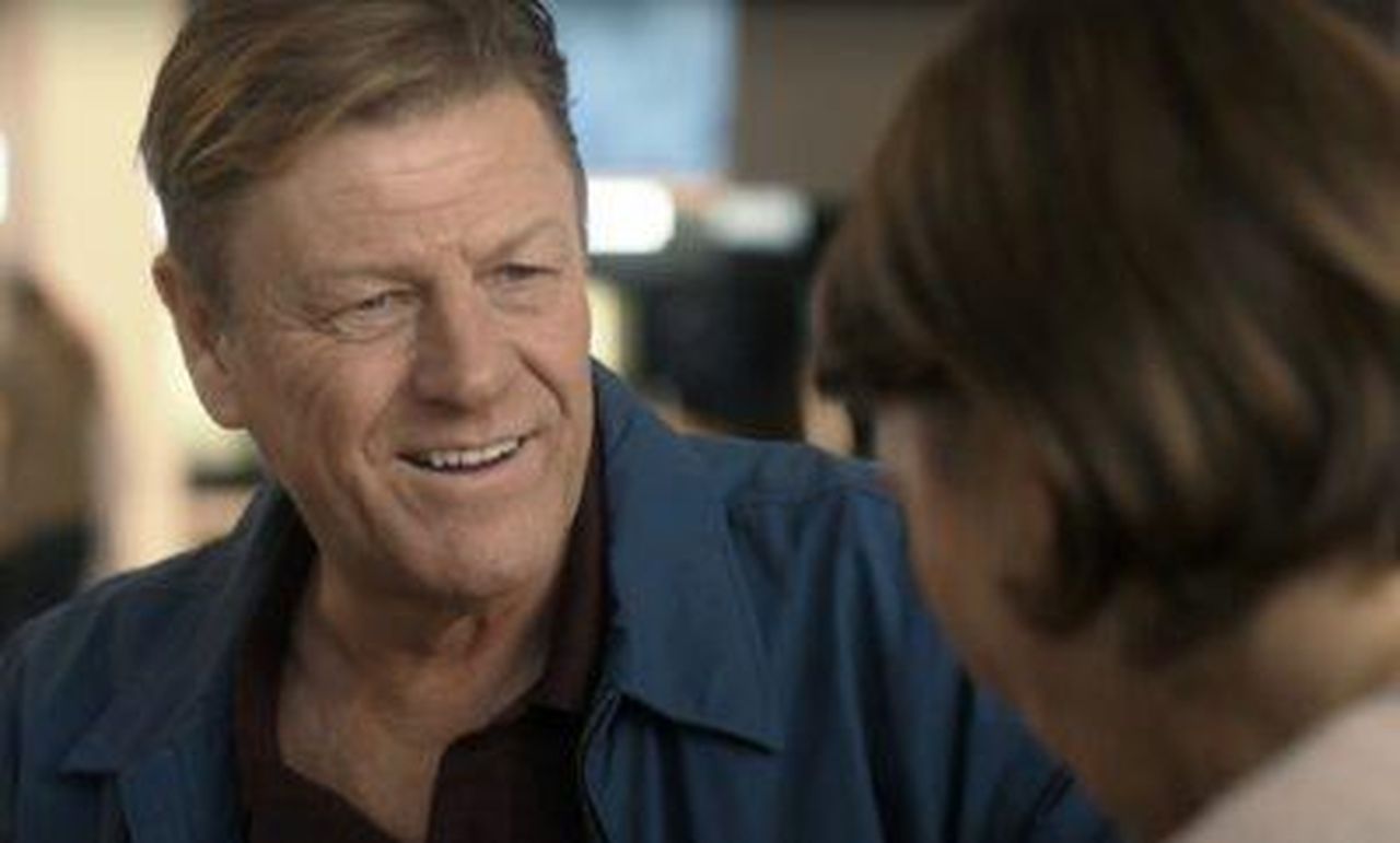 Tutte_le_volte_che_Sean_Bean__morto_o_quasi_sullo_schermo_nei_film_Oyf6rA2LQq - Confidenze24 Source: BBC/YouTube - - Sean Bean in Marriage