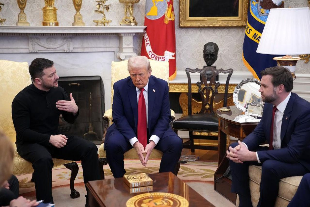 Un_incontro_che_si_trasforma_in_uno_scontro_eRLuIdDzSW - Confidenze24 Source: Andrew Harnik - Getty Images - Trump ospita il presidente ucraino Zelensky alla Casa Bianca