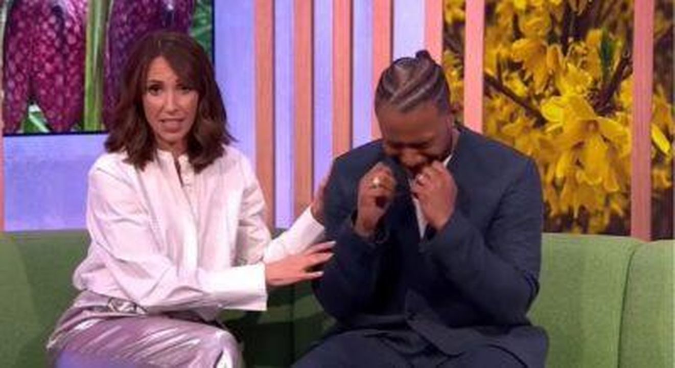 Usher_non_si_presenta_allo_show_X3RIuTHkID - Confidenze24 Source: BBC - - JB Gill deluso per la cancellazione di Usher