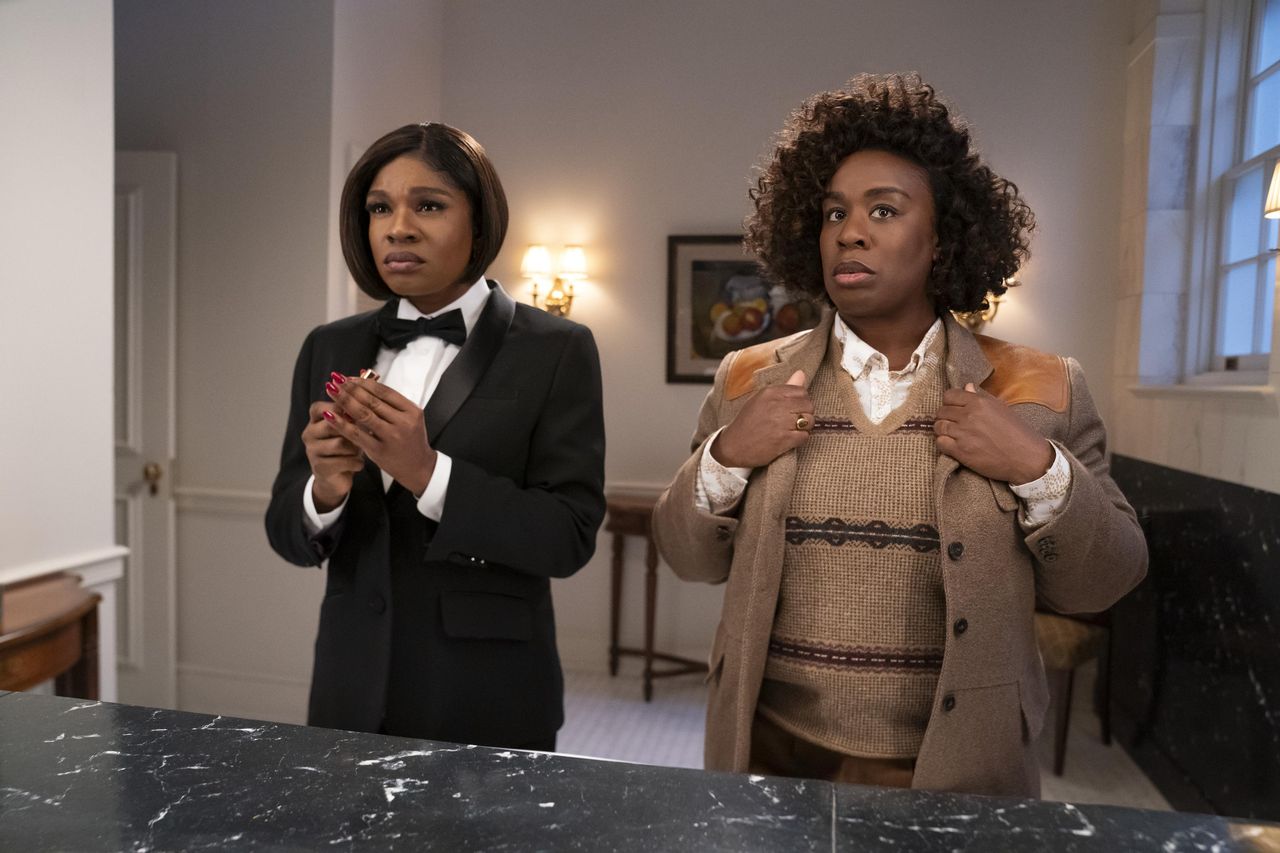 Uzo_Aduba__la_protagonista_in_The_Residence_2NyUMio7sP - Confidenze24 Source: Jessica Brooks/Netflix - Netflix - Uzo Aduba nel ruolo di Cordelia Cupp in 'The Residence'