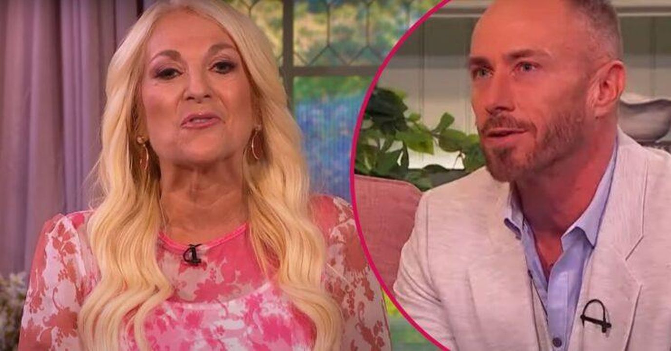 Vanessa_Feltz_scherza_su_un_affaire_con_James_Jordan_NAbE2rQxVl - Confidenze24 Vanessa Feltz scherza su un 'affaire' con James Jordan Vanessa Feltz e James Jordan