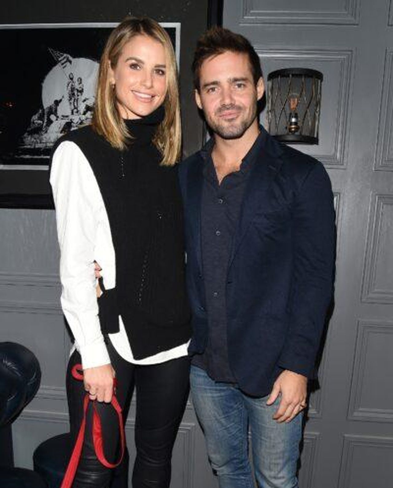 Vogue_Williams_sul_primo_incontro_con_Spencer_Matthews_w0VCSLrllD - Confidenze24 Source: SplashNews.com - - Vogue e Spencer sorridenti