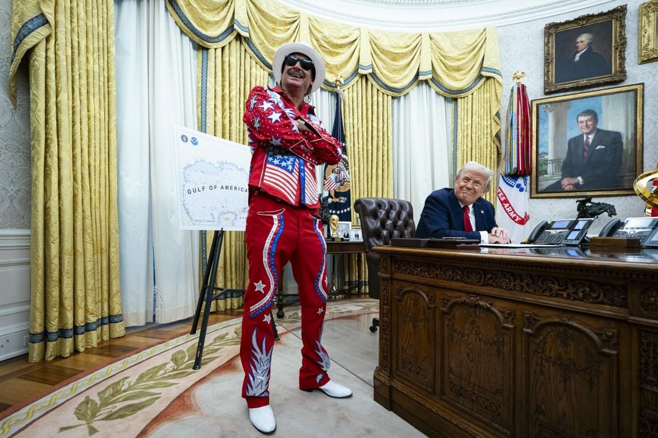 Critiche_di_Booker_allamministrazione_Trump_kVz9x3D7jG - Confidenze24 Critiche di Booker all'amministrazione Trump Donald Trump e Kid Rock