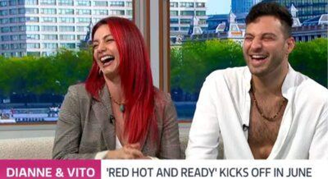 Dianne_Buswell_non_fidanzata_con_Joe_Sugg_54yUl2QSl1 - Confidenze24 Source: ITV - - Dianne e Vito su GMB