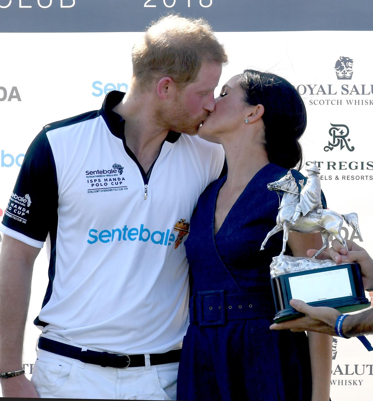 La_dichiarazione_di_Harry_e_il_suo_cofondatore_LnZwCzKHLh - Confidenze24 Source: Anwar Hussein/WireImage - WireImage - Meghan e Harry al Sentebale ISPS Handa Polo