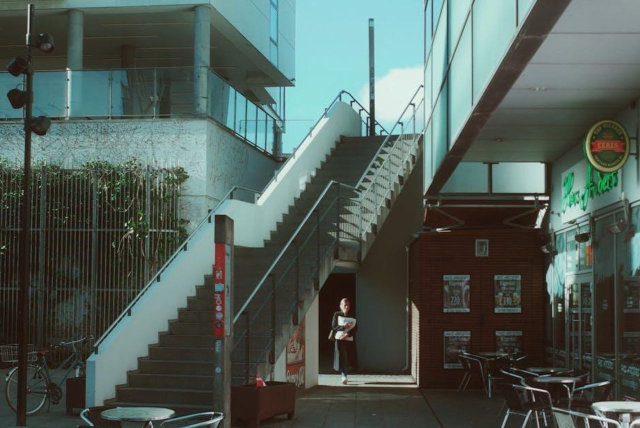Le_reazioni_alla_cancellazione_del_film_Nh9OpPhQSC - Confidenze24 Source: Alexander Bie - pexels - Free stock photo of aarhus, analog aesthetics, analog feel